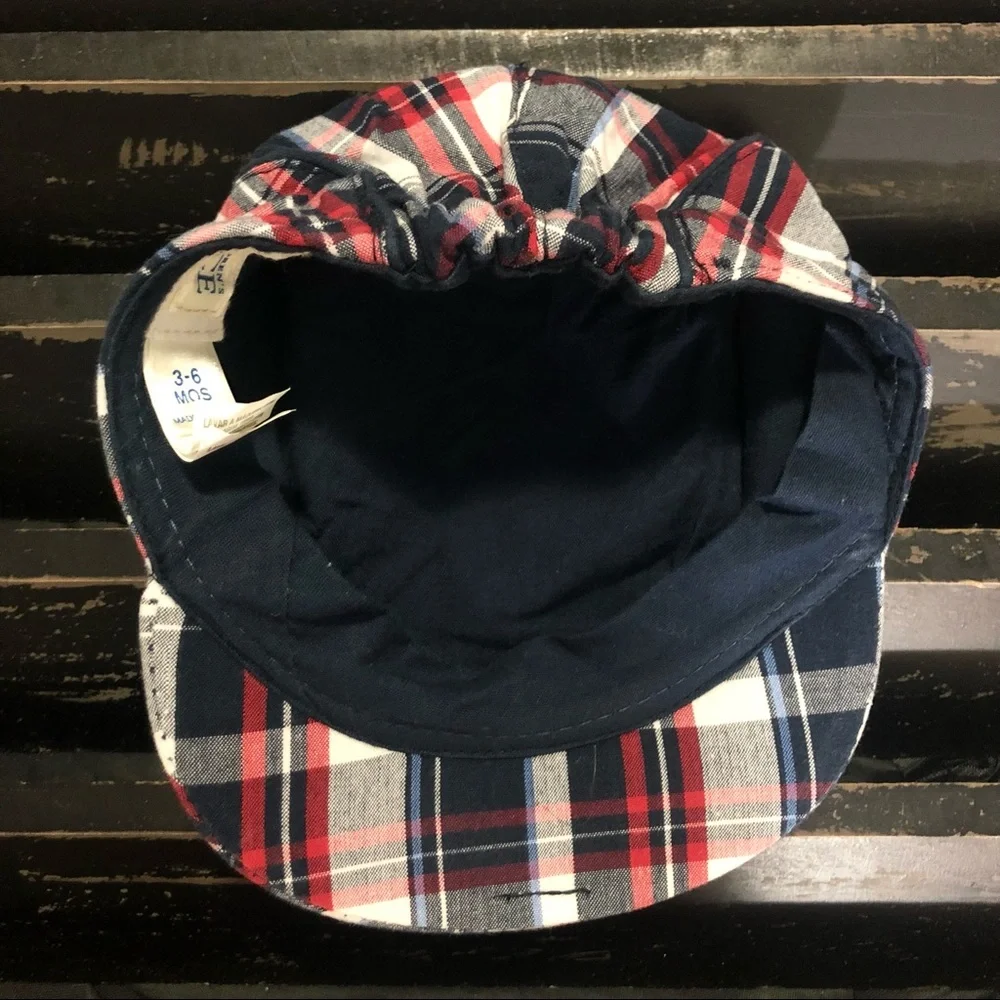 THE CHILDREN’S PLACE Infant Boy Plaid Pants & Hat Set